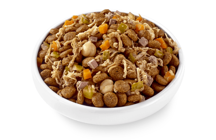 Lamb with Courgette, Carrots & Chickpeas in Gravy Pouch