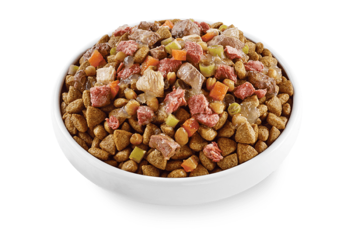 Beef with Carrots, Green Beans & Lentils in Jelly Tin