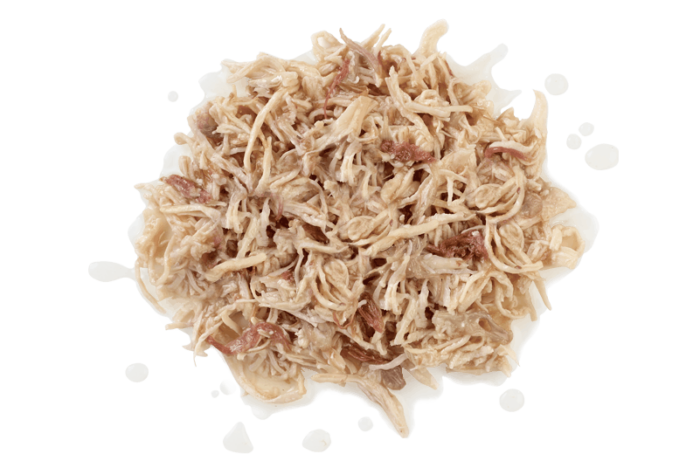 Chicken Breast with Beef in Gravy Tin